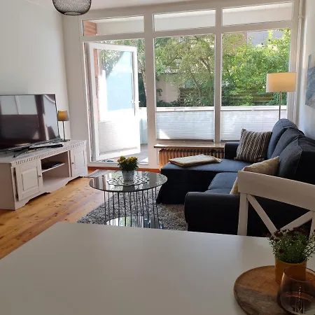 Wohnung Fleethoern - Zentral, Ruhig, Mit Parkplatz Und Balkon Kiel Exterior photo