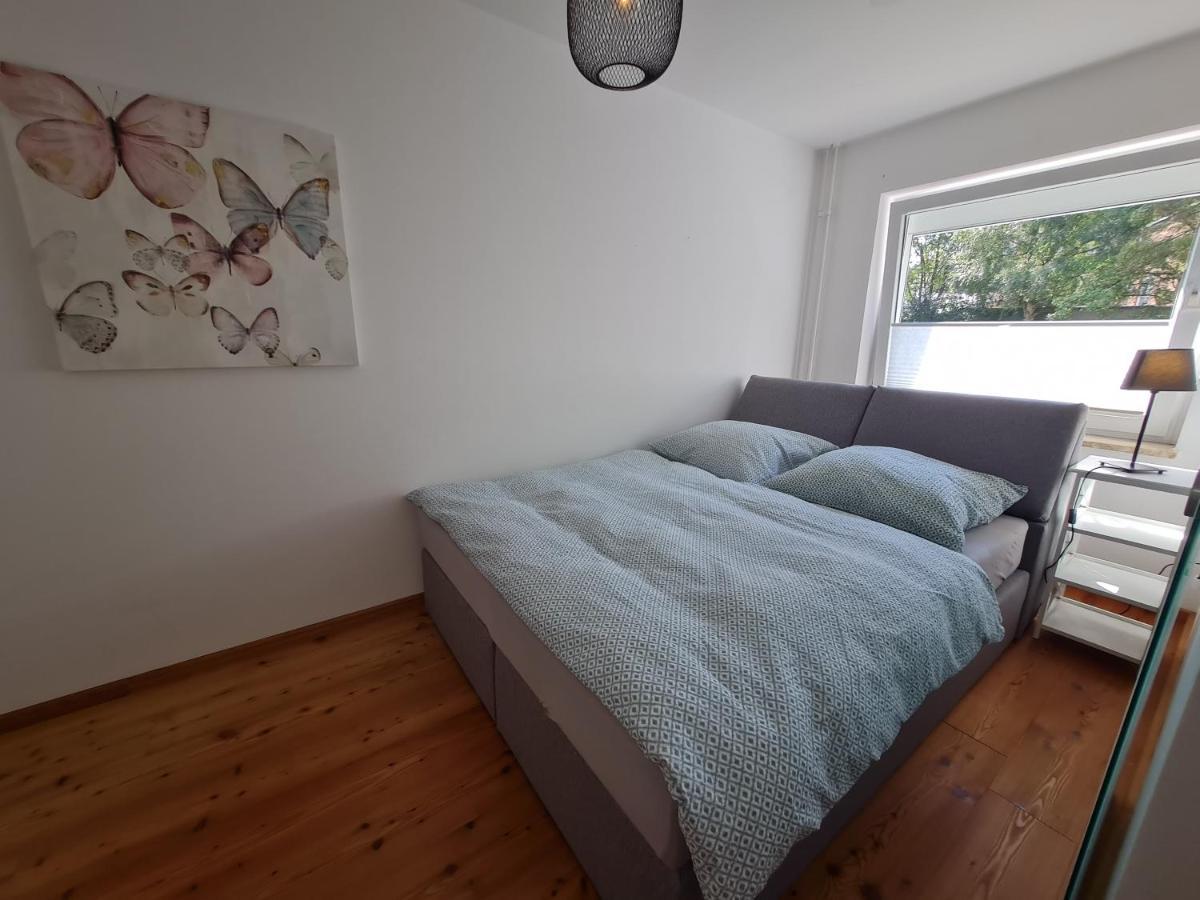 Fleethörn - Zentral, Ruhig, Mit Parkplatz Und Balkon *